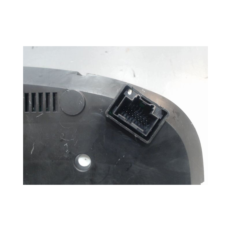 BLOC COMPTEURS CHEVROLET CAPTIVA