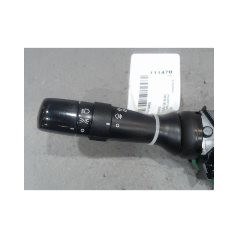 COMMANDE CLIGNOTANT TOYOTA YARIS