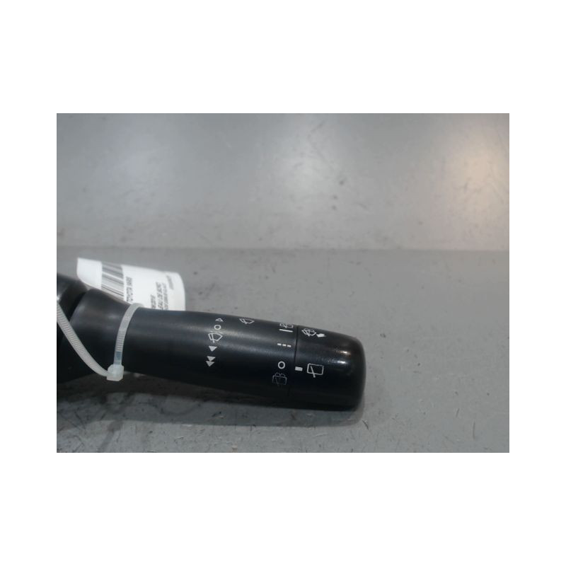 COMMANDE ESSUIE GLACE TOYOTA YARIS