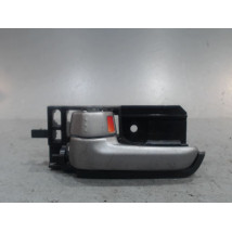 POIGNEE INTERIEURE PORTE AVANT GAUCHE SUZUKI SWIFT