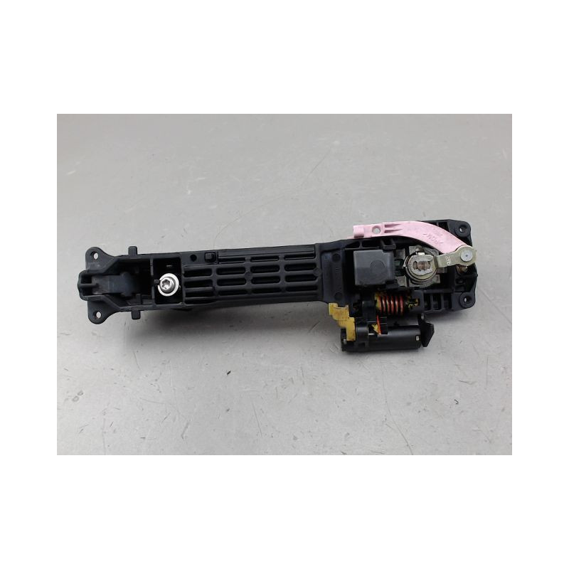 POIGNEE EXTERIEURE PORTE AVANT GAUCHE TOYOTA RAV4