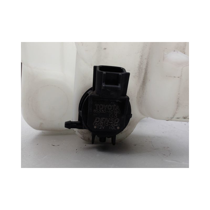 RESERVOIR LAVE-GLACE AVANT LEXUS IS