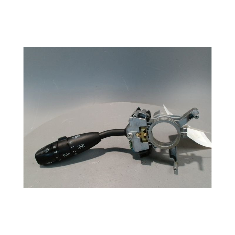 COMMANDE CLIGNOTANT MERCEDES CLASSE A 2004-