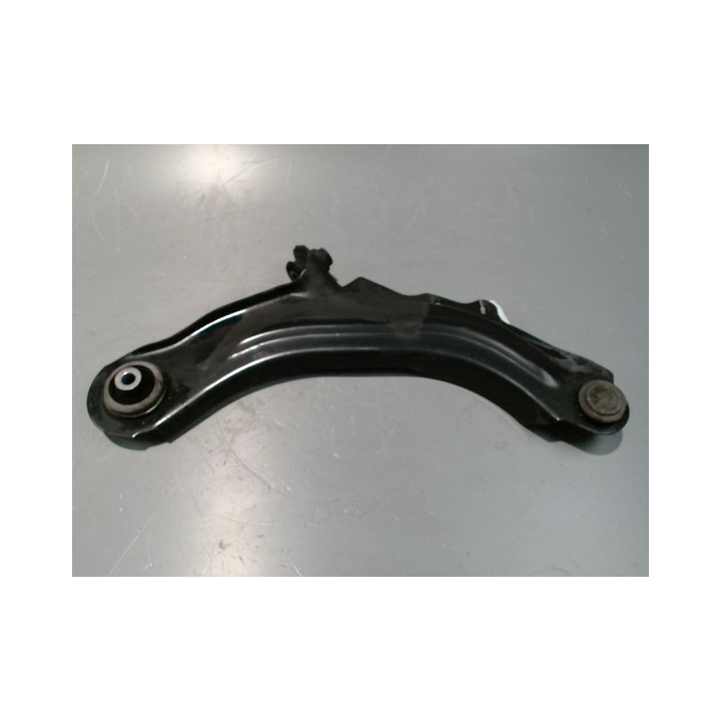 TRIANGLE INFERIEUR AVANT GAUCHE RENAULT CAPTUR
