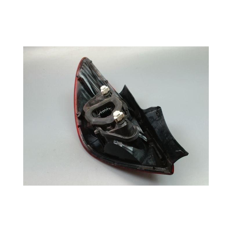 FEU ARRIERE DROIT OPEL CORSA IV Phase 1 (D) 2006-2010