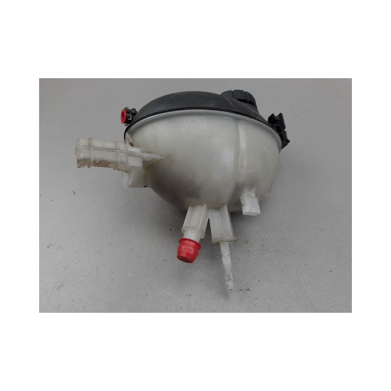 VASE EXPANSION MERCEDES CLASSE C