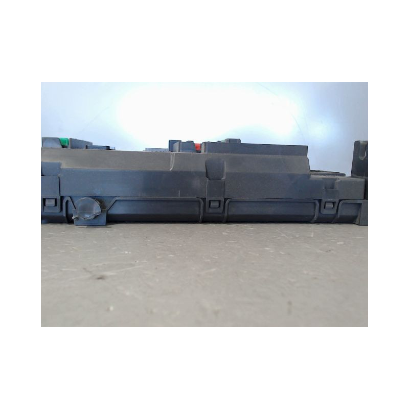 BOITIER GESTION HABITACLE PEUGEOT 208