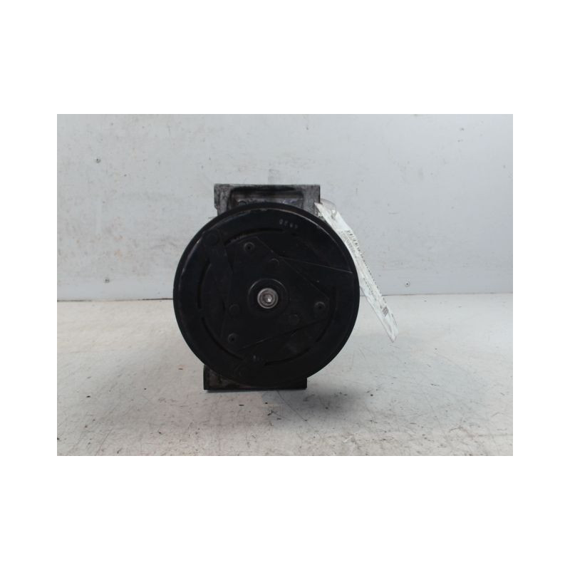 COMPRESSEUR AIR CONDITIONNE RENAULT CLIO IV