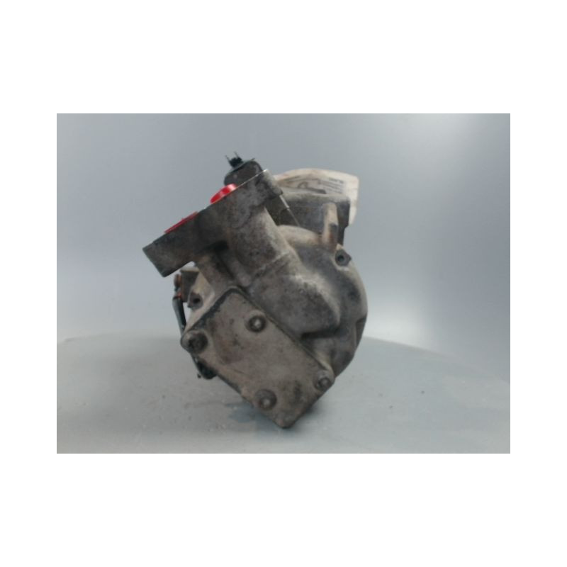COMPRESSEUR AIR CONDITIONNE RENAULT CLIO IV