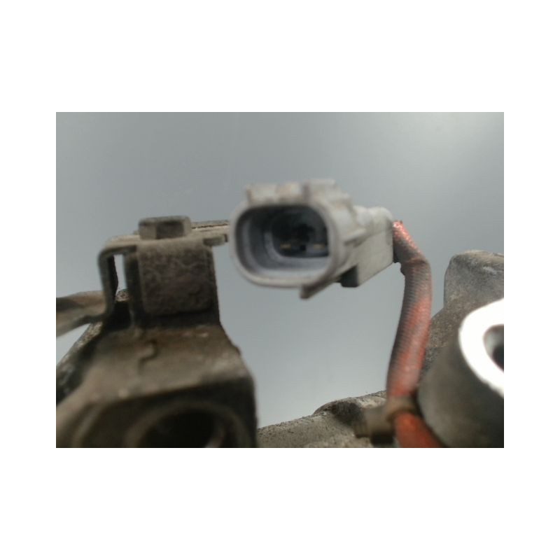 COMPRESSEUR AIR CONDITIONNE TOYOTA YARIS II 2010-