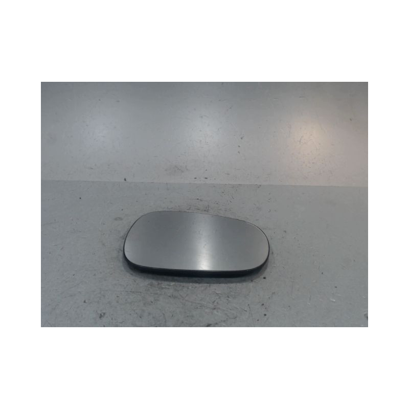 GLACE RETROVISEUR EXT D RENAULT CLIO
