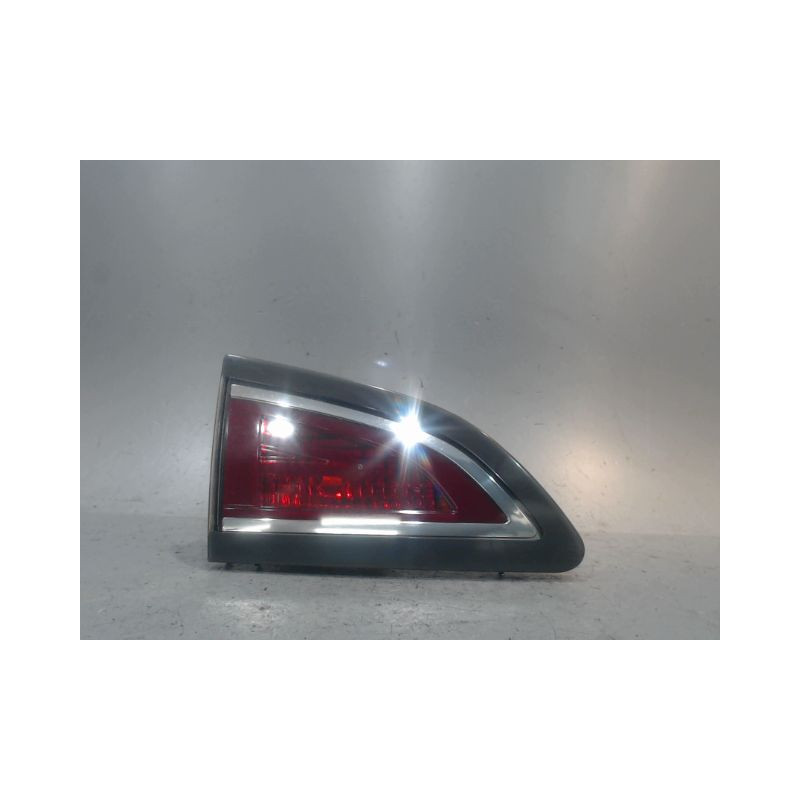 FEU ARRIERE INTERIEUR GAUCHE RENAULT MEGANE