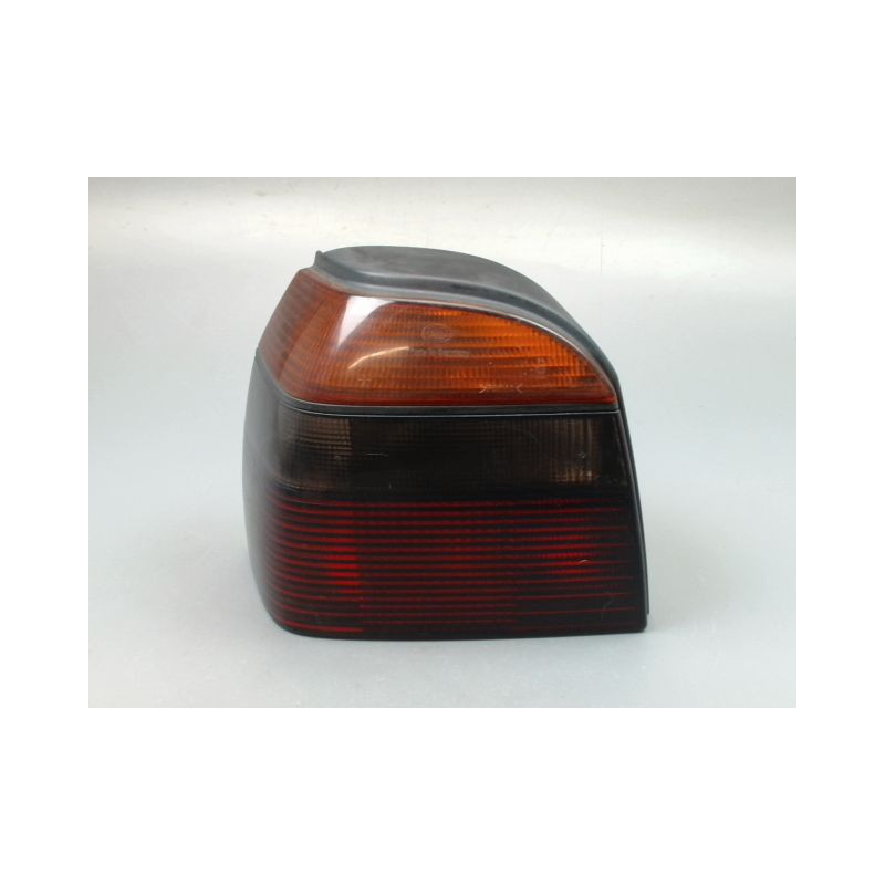FEU ARRIERE GAUCHE  VOLKSWAGEN GOLF III (1H) 1992-1997
