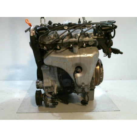 MOTEUR ESSENCE VOLKSWAGEN POLO III Phase 2 1999-2001 