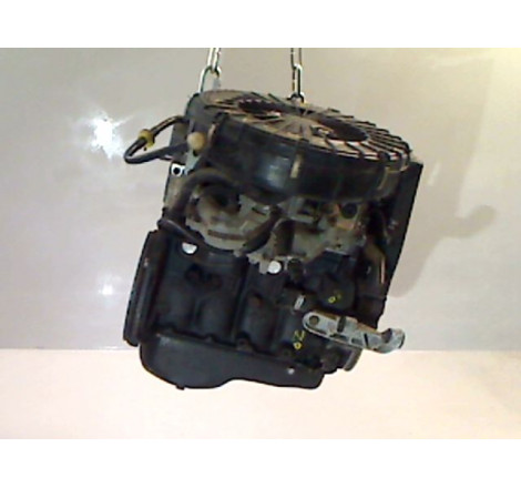 MOTEUR ESSENCE OPEL CORSA 90-93 