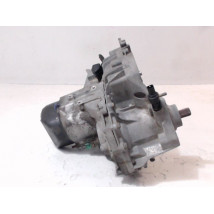 BOITE A VITESSE MECANIQUE RENAULT CLIO 1.9 D 