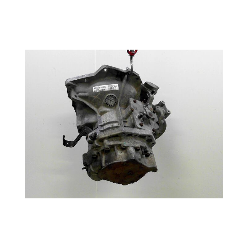 BOITE A VITESSE MECANIQUE CHRYSLER GRAND VOYAGER MONOSP. IV Phase 1 LONG 2001-2004 2.5 CRD