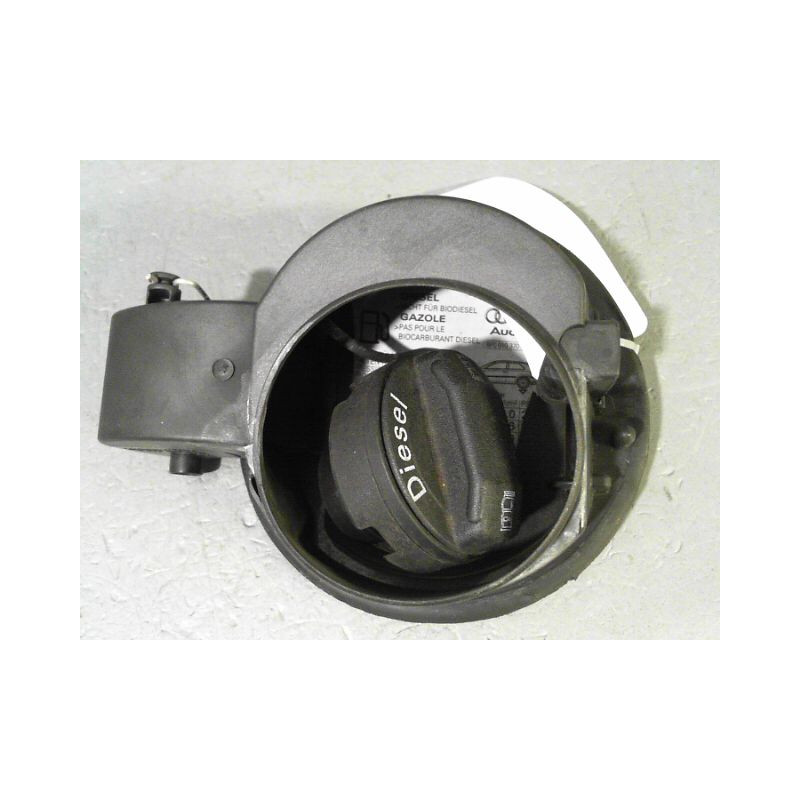 VOLET DE TRAPPE CARBURANT AUDI A3 2003-