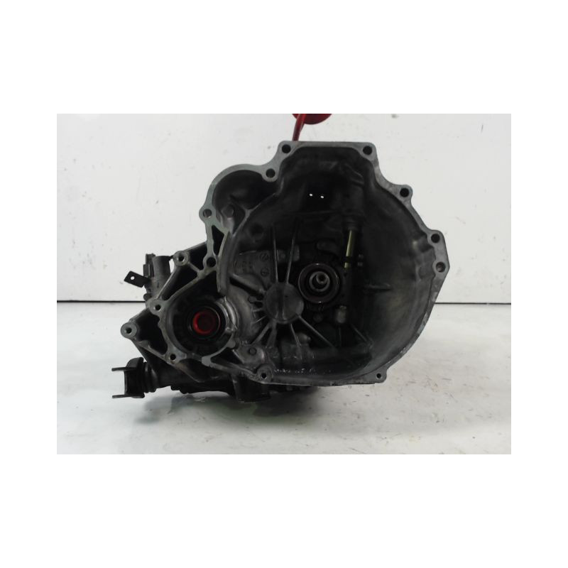 BOITE A VITESSE MECANIQUE NISSAN SUNNY 91-95 2.0 D