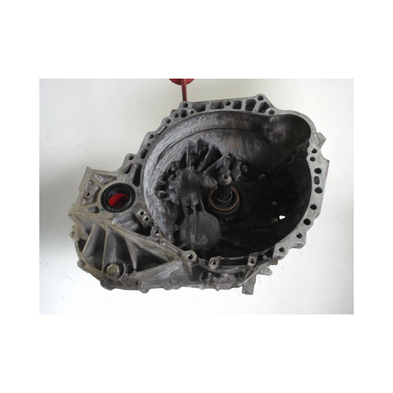 BOITE A VITESSE MECANIQUE TOYOTA COROLLA VERSO 2004-2007 2.2 D-4D 