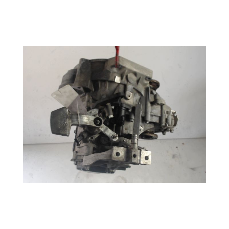 BOITE A VITESSE MECANIQUE VOLKSWAGEN PASSAT SW 2005- 2.0 TDI