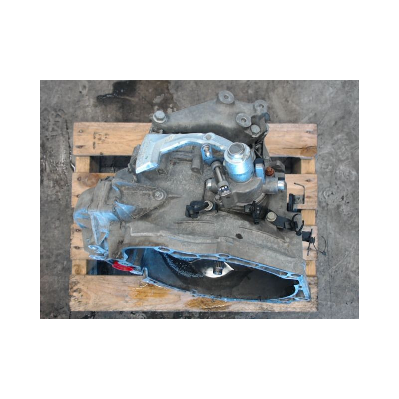 BOITE A VITESSE MECANIQUE OPEL ASTRA 1.7 CDTI 