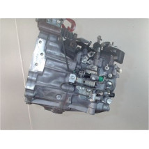 BOITE A VITESSE MECANIQUE TOYOTA AVENSIS 2.2 D-4D 