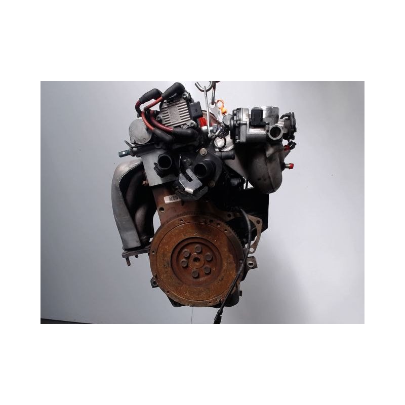MOTEUR ESSENCE VOLKSWAGEN POLO 94-99 120 1.6 16V GTI