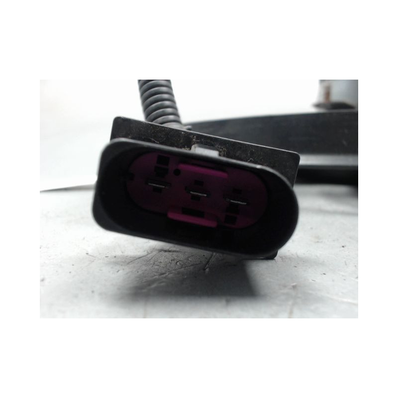 MOTEUR VENTILATEUR RADIATEUR VOLKSWAGEN POLO 2005-