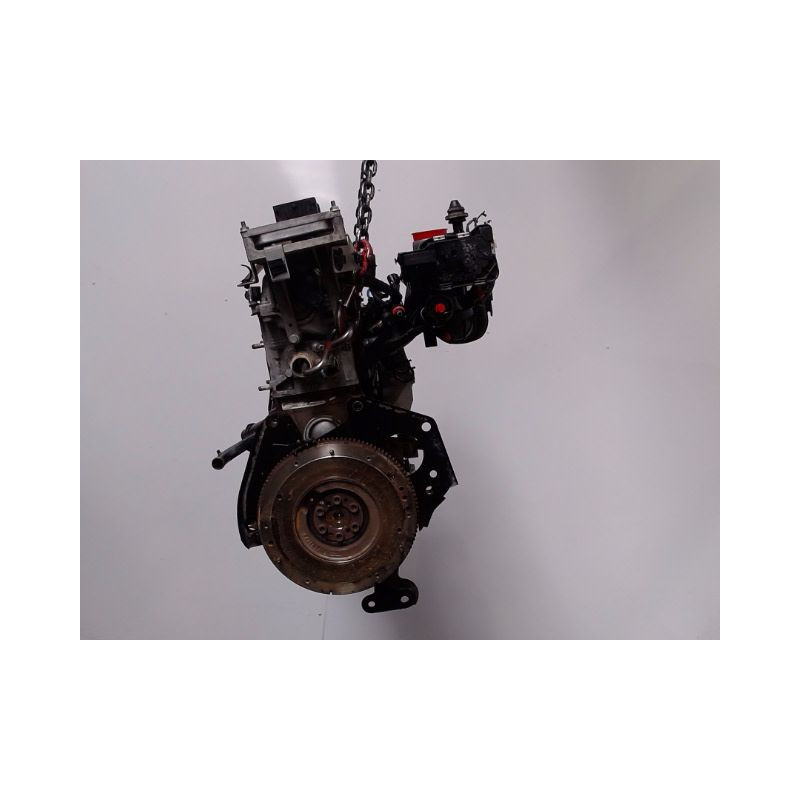 MOTEUR ESSENCE FIAT GRANDE PUNTO 2005- 1.4 