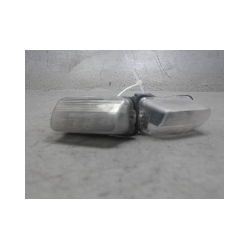 ECLAIREUR PLAQUE DE POLICE PEUGEOT PARTNER TEPEE 2008-