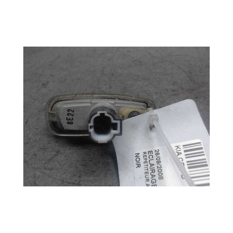 REPETITEUR AILE DROIT KIA CEE-D