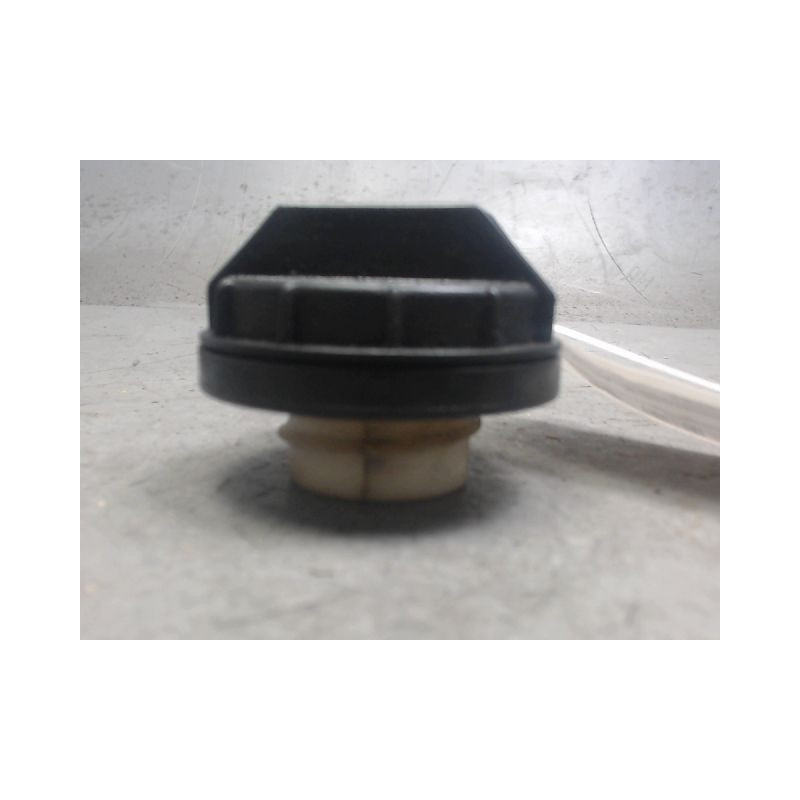 BOUCHON RESERVOIR A CARBURANT KIA CEE-D