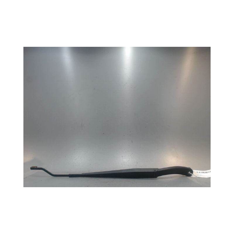 BRAS ESSUIE-GLACE AVANT GAUCHE CHEVROLET CAPTIVA