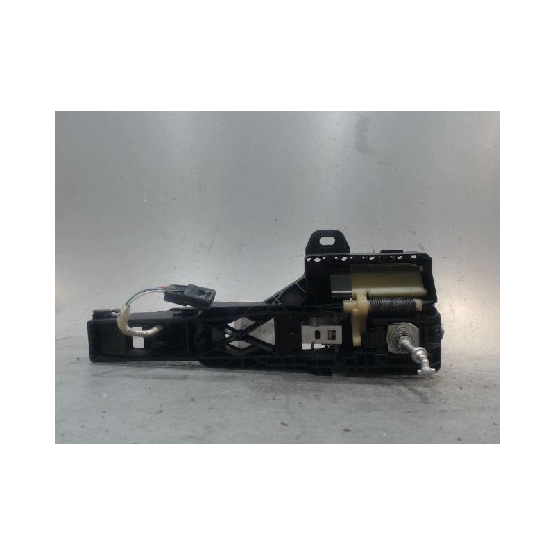 POIGNEE EXTERIEURE PORTE AVANT GAUCHE RENAULT MEGANE