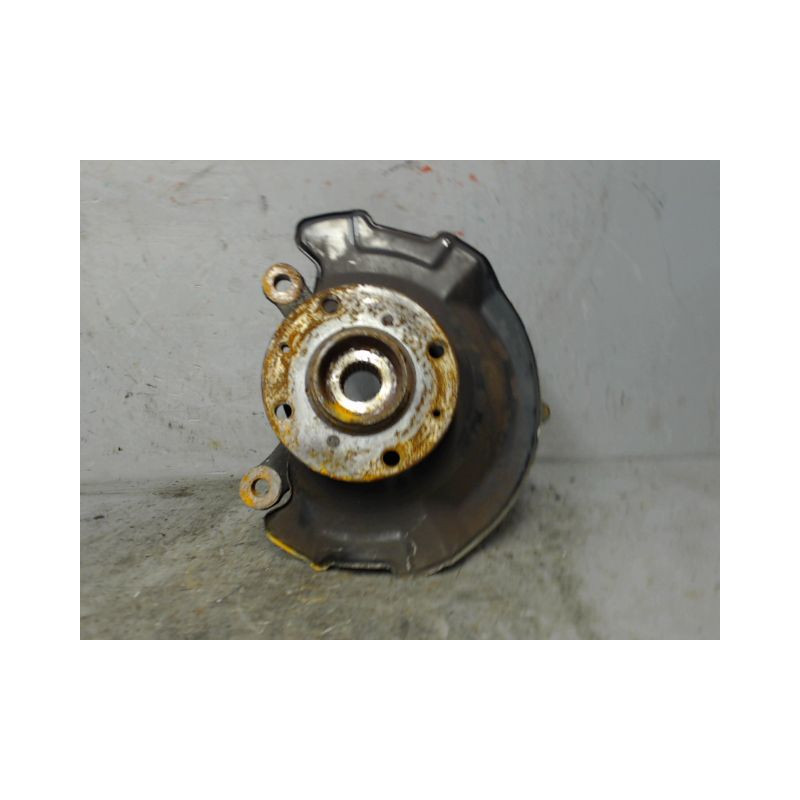 PIVOT AVANT GAUCHE SUZUKI SWIFT