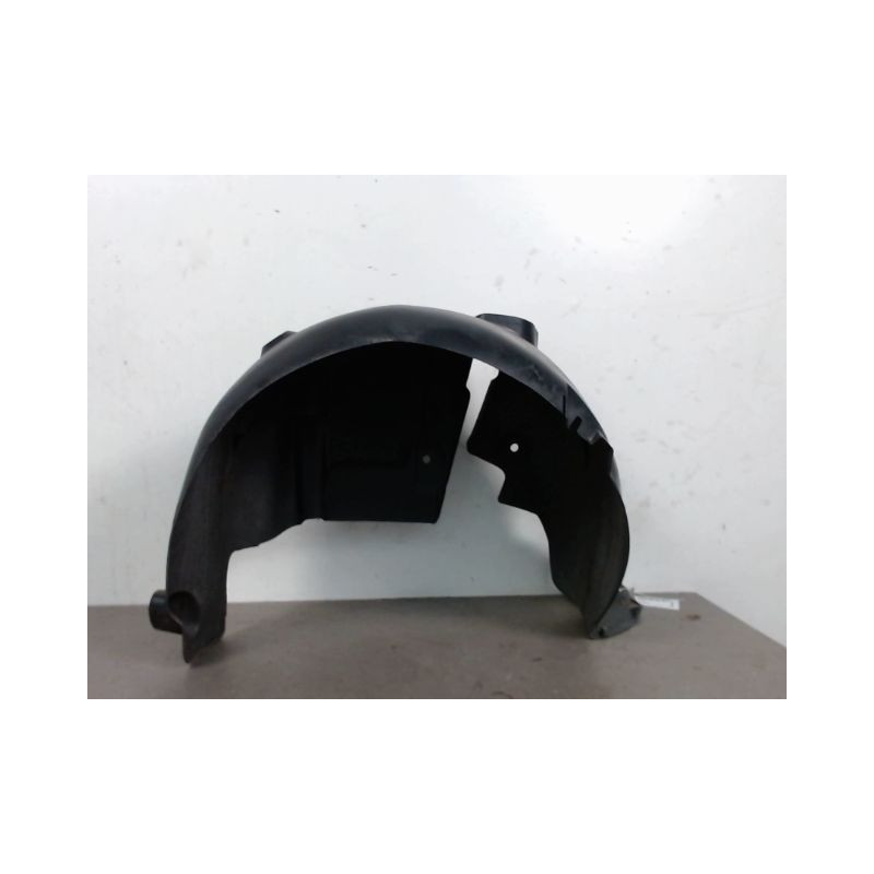 PARE-BOUE ARRIERE GAUCHE RENAULT CLIO