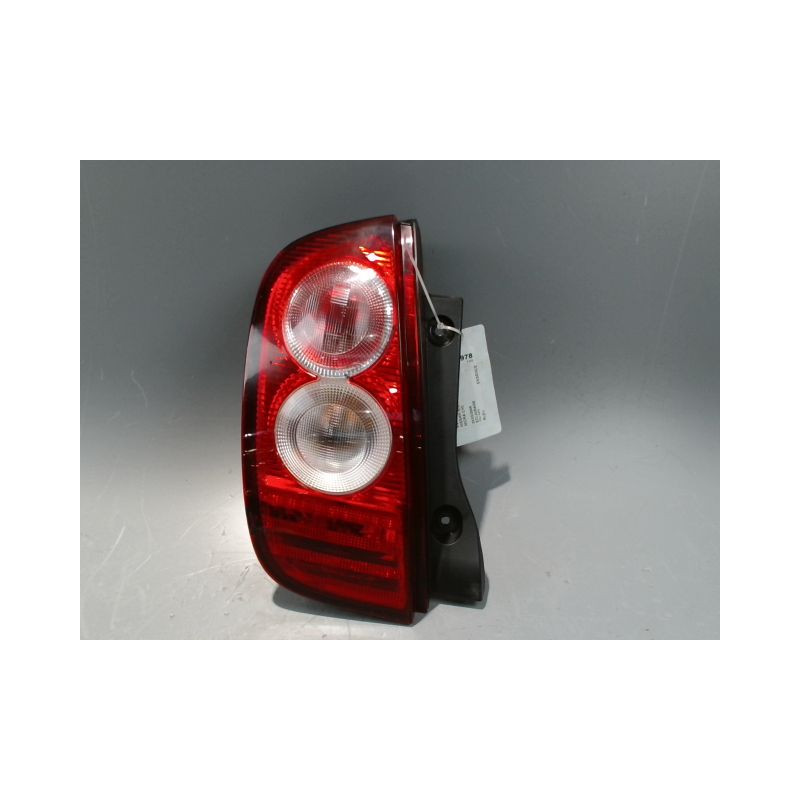 FEU ARRIERE GAUCHE  NISSAN MICRA C+C