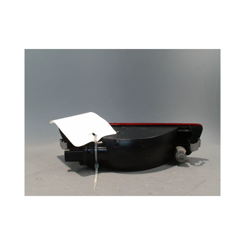 FEU BROUILLARD CENTRAL ARRIERE NISSAN QHASQAI 2007-
