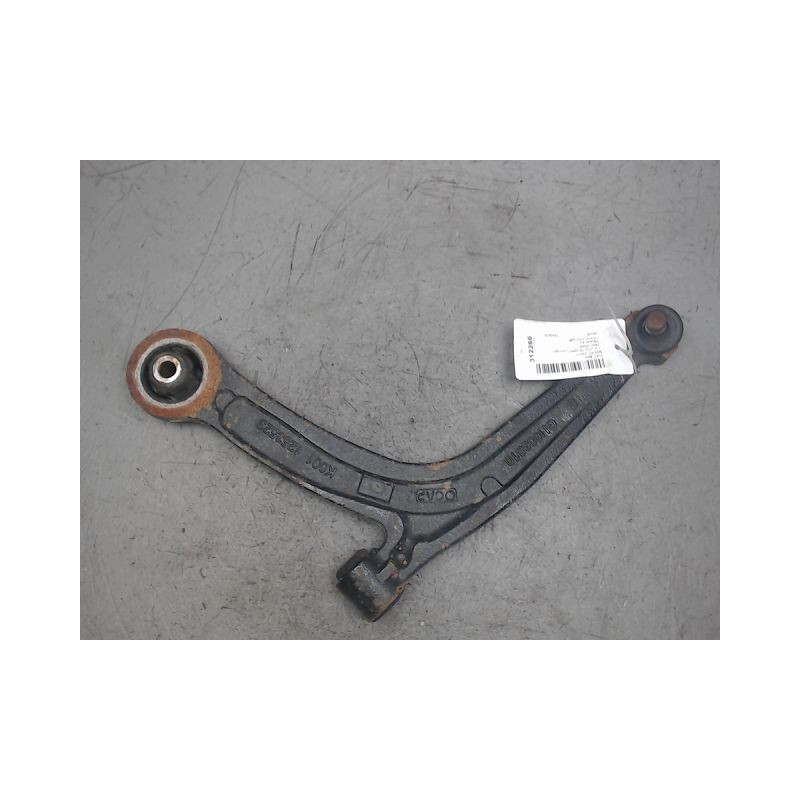 TRIANGLE INFERIEUR AVANT GAUCHE FIAT 500 2007-