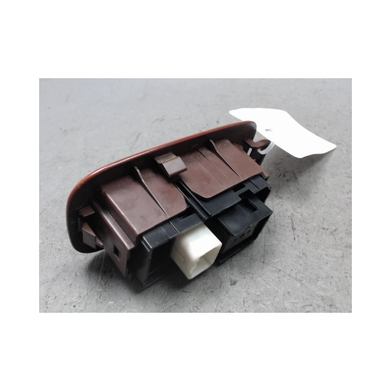 COMMANDE LEVE-GLACE PORTE ARG LEXUS IS