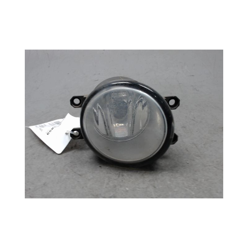 PHARE ANTIBROUILLARD AVANT DROIT TOYOTA AURIS 2007-