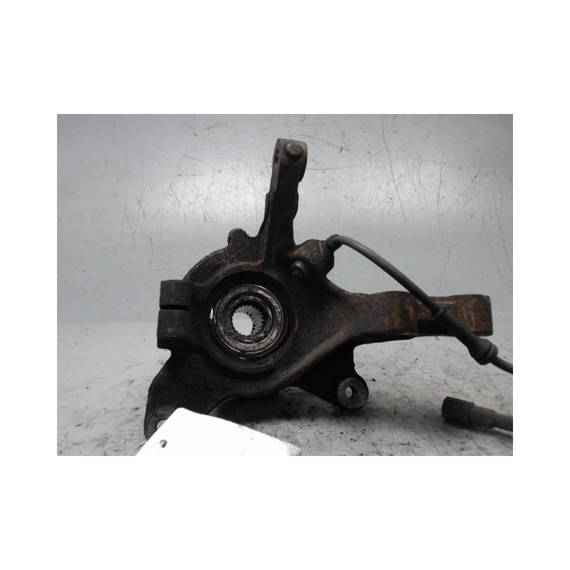 PIVOT AVANT GAUCHE RENAULT MEGANE