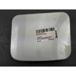 VOLET DE TRAPPE CARBURANT