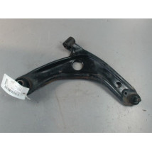 TRIANGLE INFERIEUR AVANT DROIT TOYOTA YARIS II 2010-