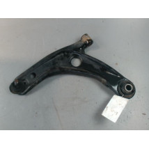 TRIANGLE INFERIEUR AVANT GAUCHE TOYOTA YARIS II 2010-