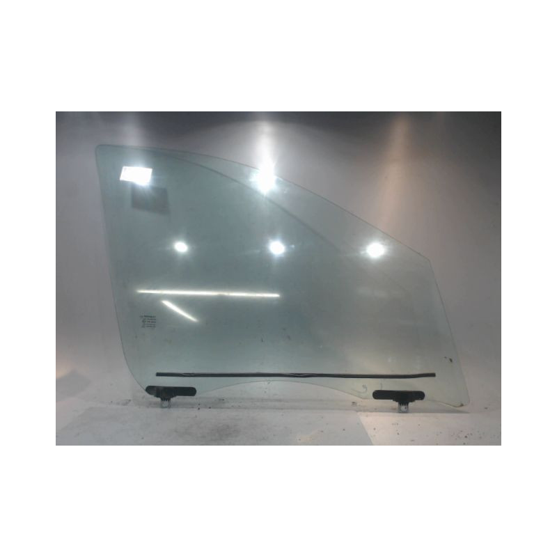 GLACE PORTE AVD RENAULT MEGANE