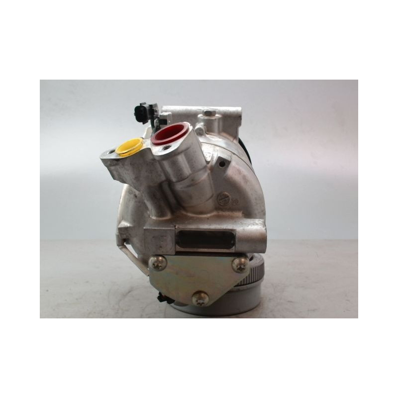 COMPRESSEUR AIR CONDITIONNE RENAULT CLIO