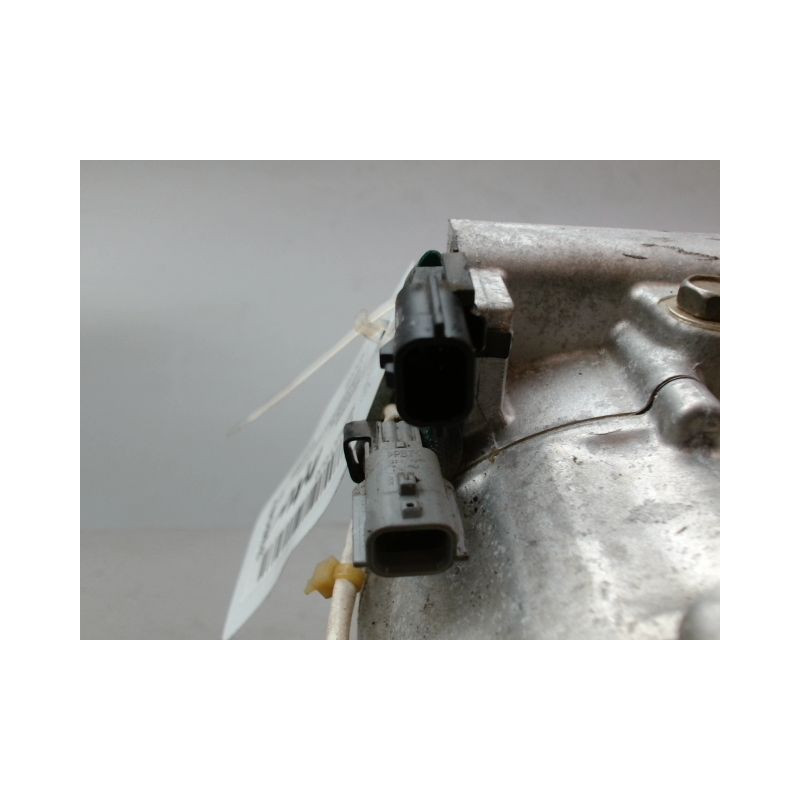 COMPRESSEUR AIR CONDITIONNE RENAULT CLIO