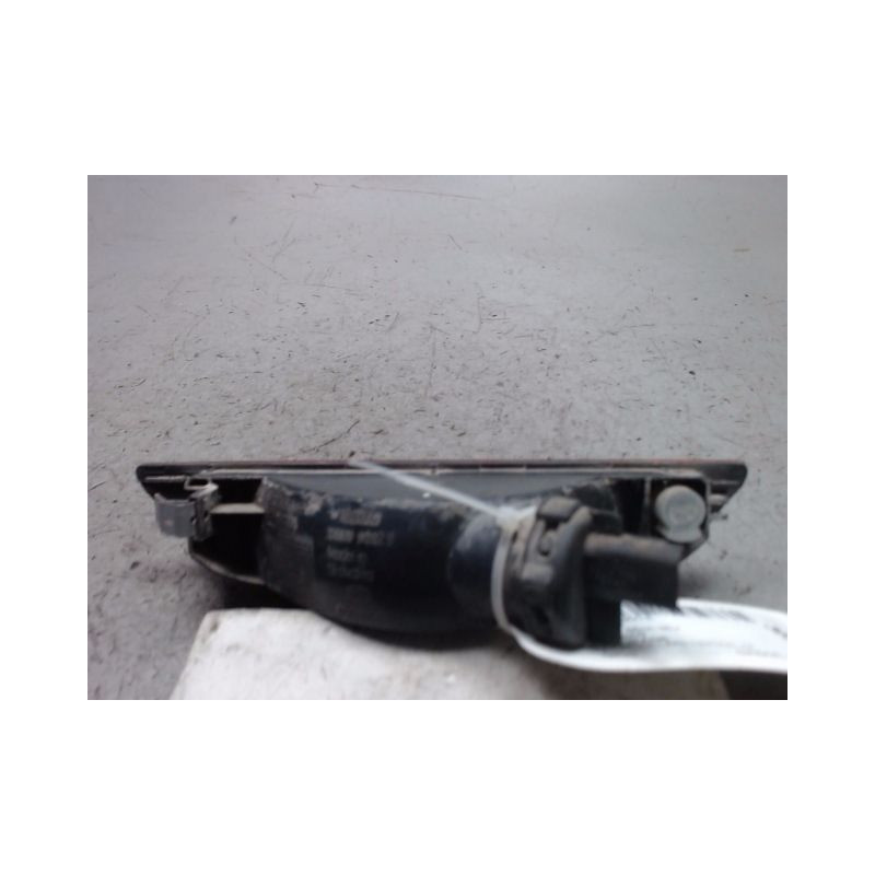 FEU BROUILLARD CENTRAL ARRIERE NISSAN NOTE